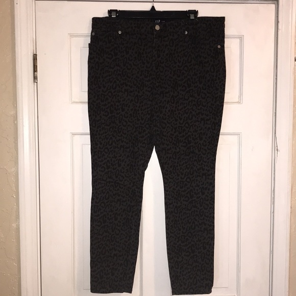 Gap Denim Women’s Pants Legging size 14/32R Leopard Print in great condition - Picture 12 of 14